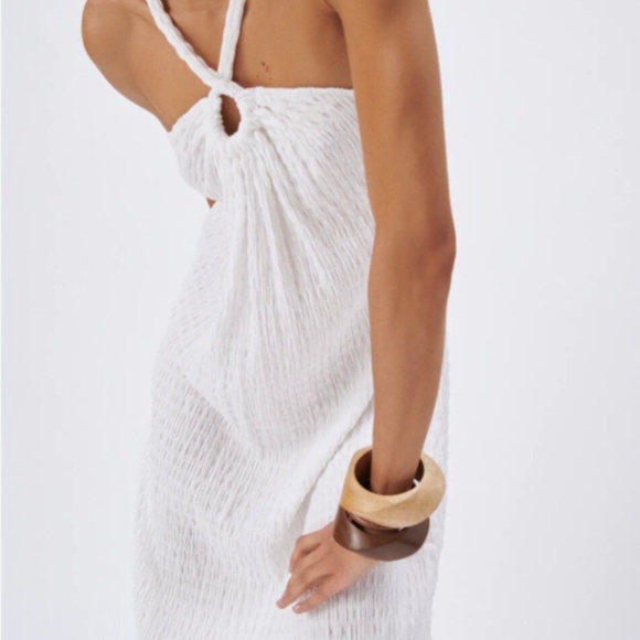 NWT ZARA White Textured Halter Keyhole Dress - Picture 3 of 12